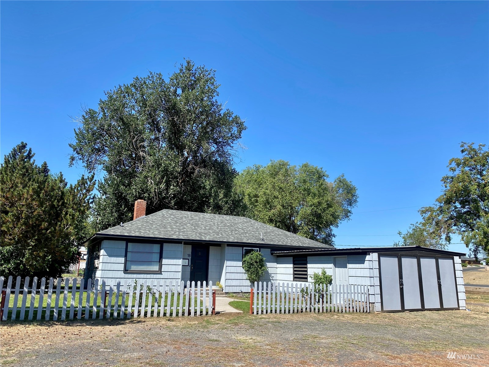 18 S 6th St Unit  Almira WA 99103