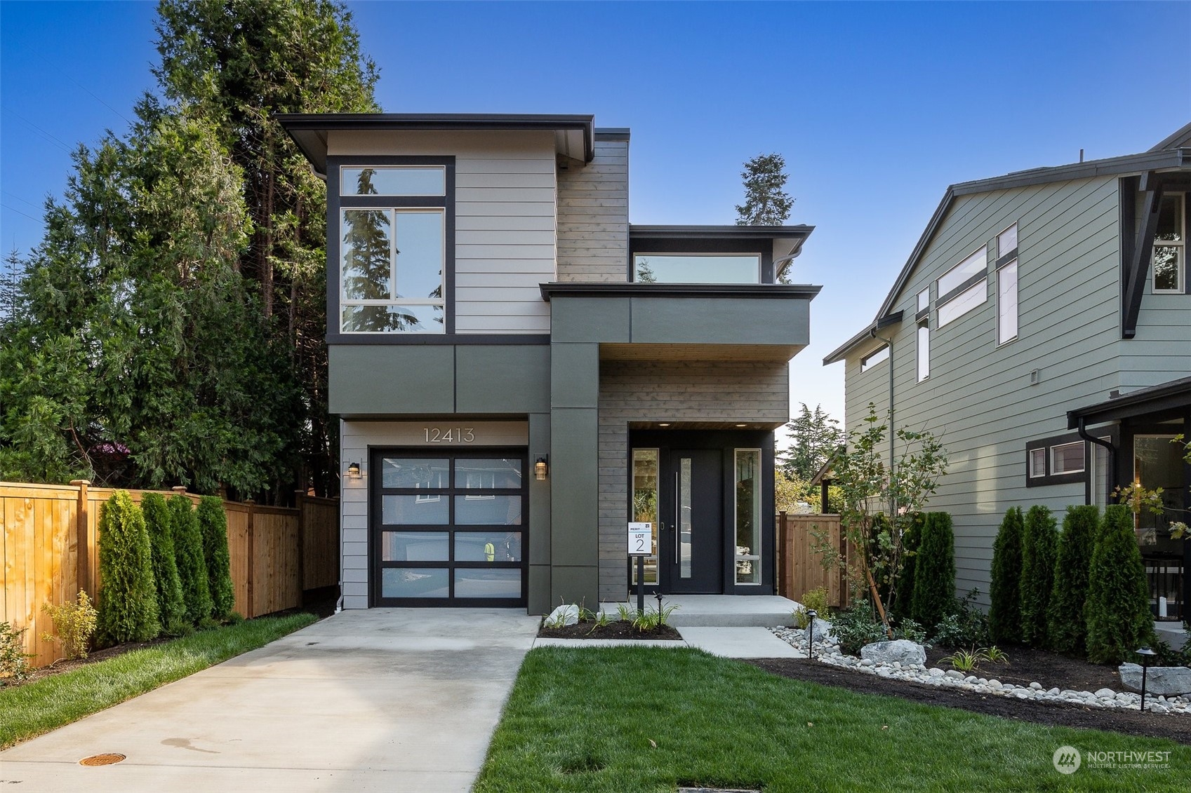 12413 NE 107th Pl Unit  Kirkland WA 98033