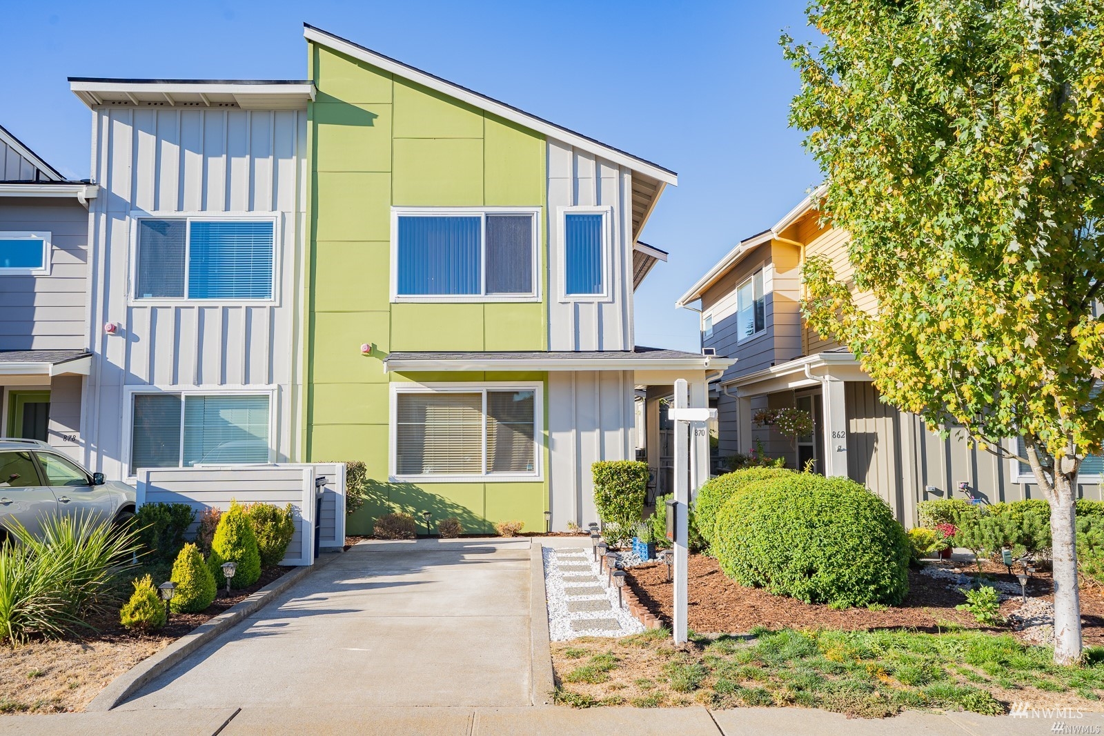 870 SW 96th Pl Unit  Seattle WA 98106