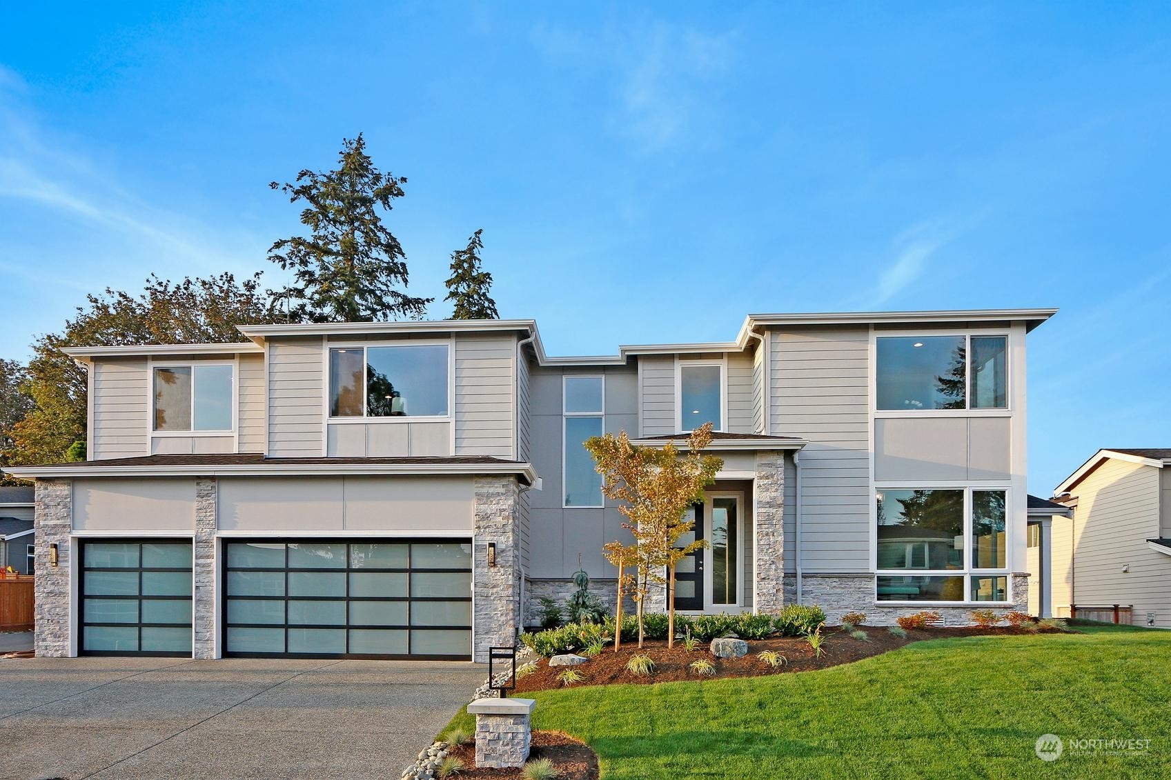 3813 189th Pl SW Unit  Lynnwood WA 98036