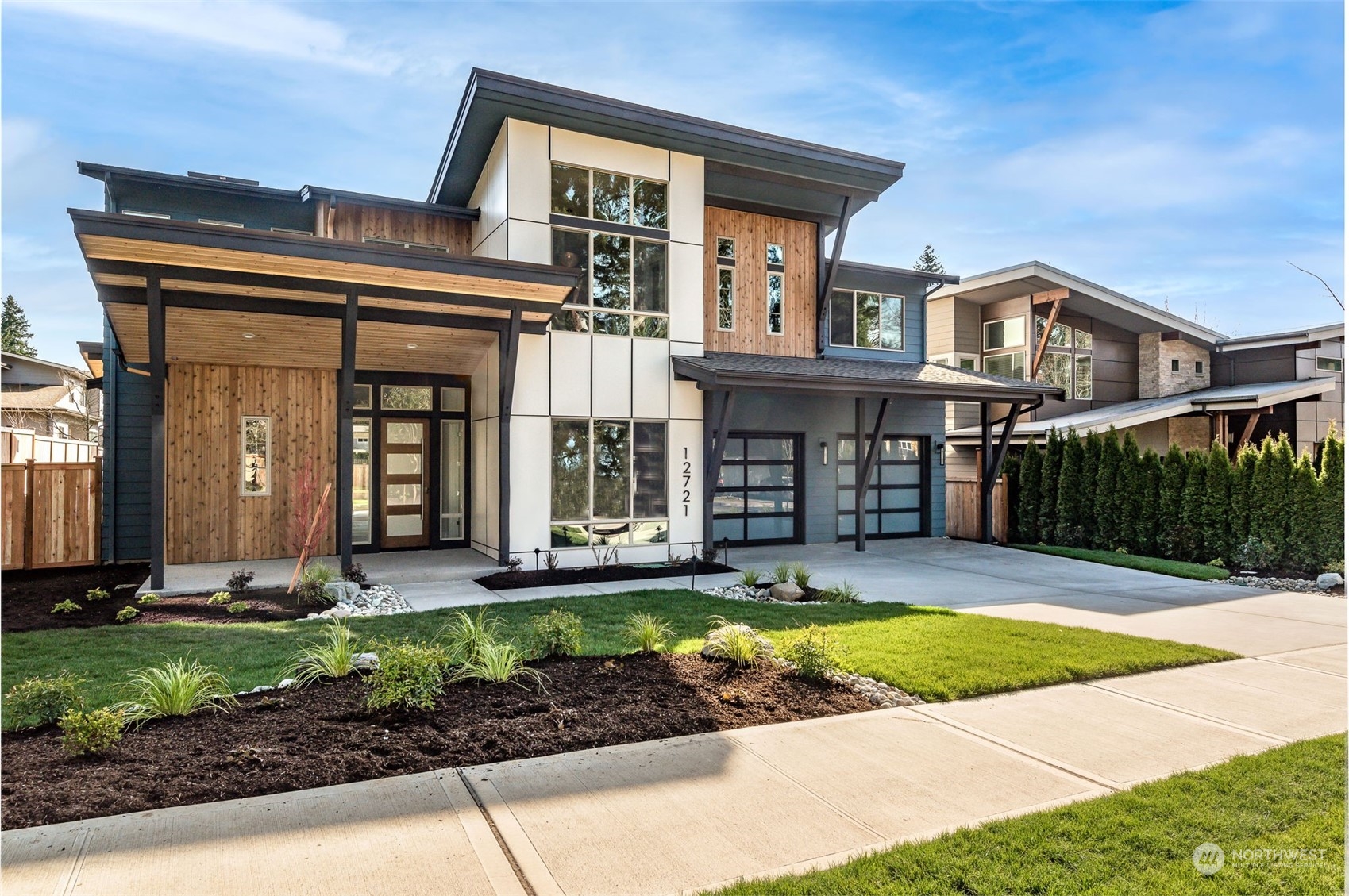 7024 127th Ave NE Unit  Kirkland WA 98033