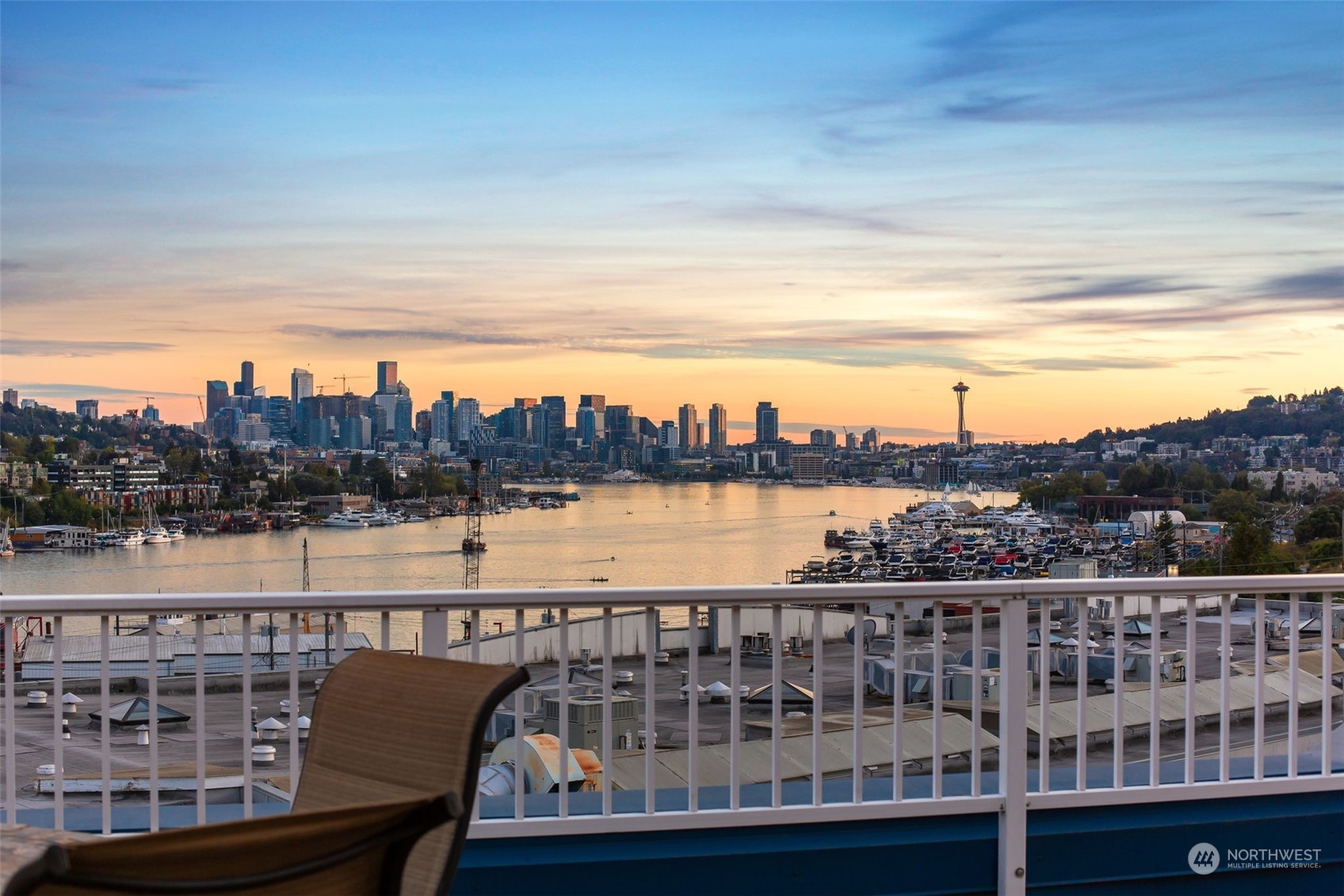 3919 Latona Ave NE Unit 405 Unit 405 Seattle WA 98105