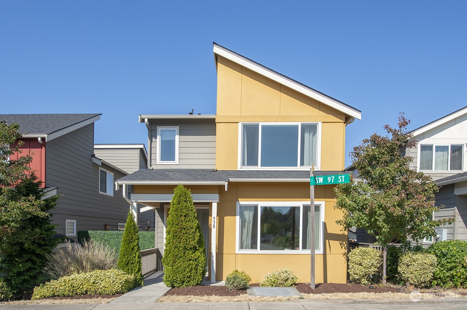 938 SW 97th Seattle WA 98106