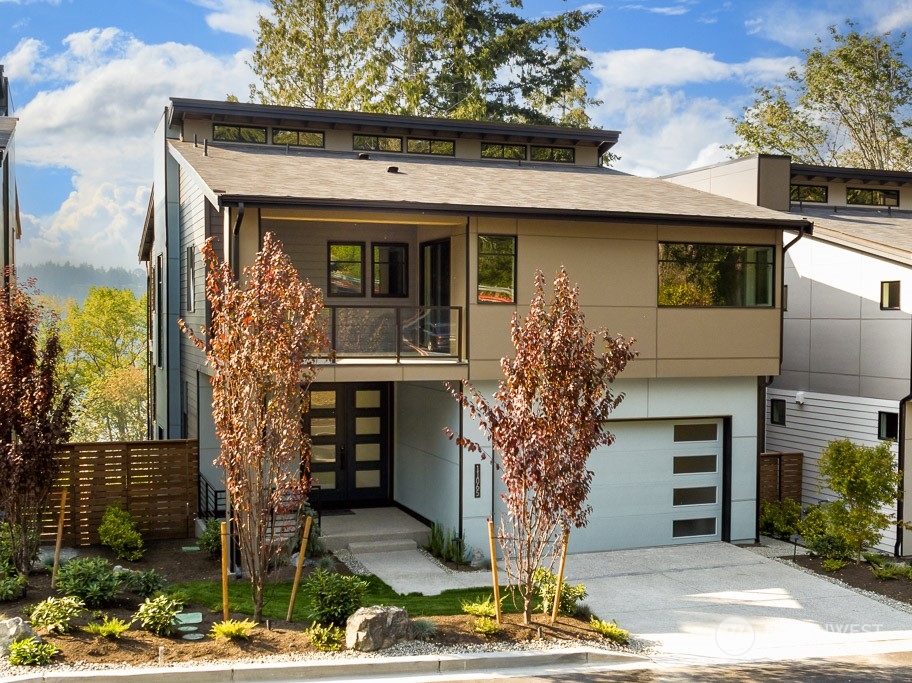 11065 SE 60th Ln Unit  Bellevue WA 98006