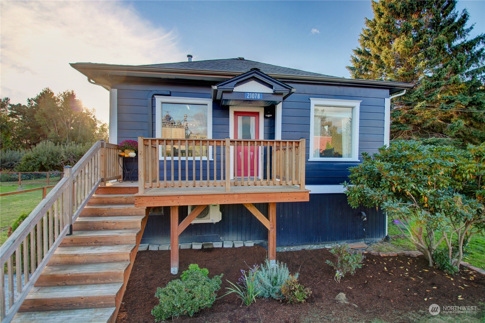 21078 2nd St Unit  Conway WA 98238