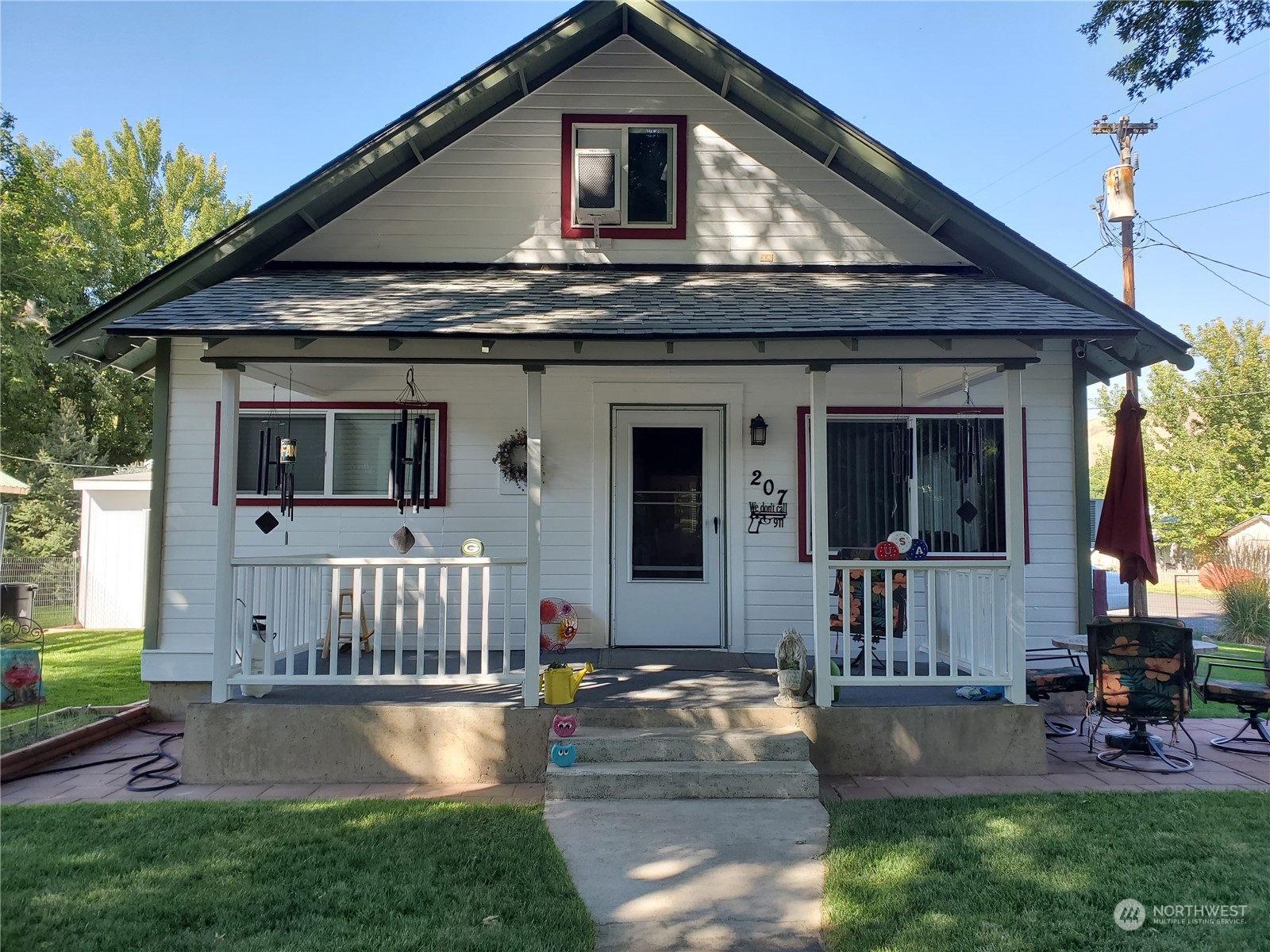 207 Pataha St Unit  Starbuck WA 99359