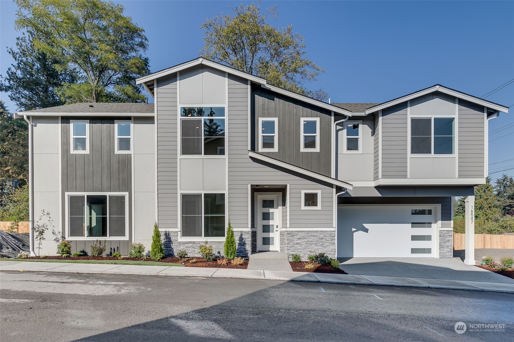 16547 8th Ave NE Unit A Unit A Shoreline WA 98155