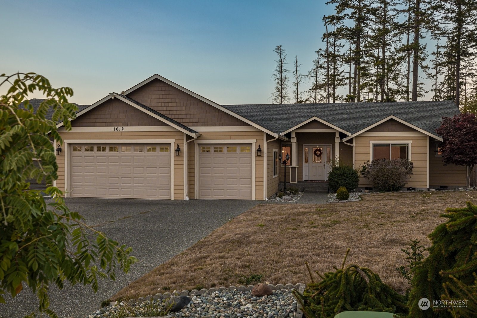 1012 Lyle Ridge Cir Unit  Oak Harbor WA 98277