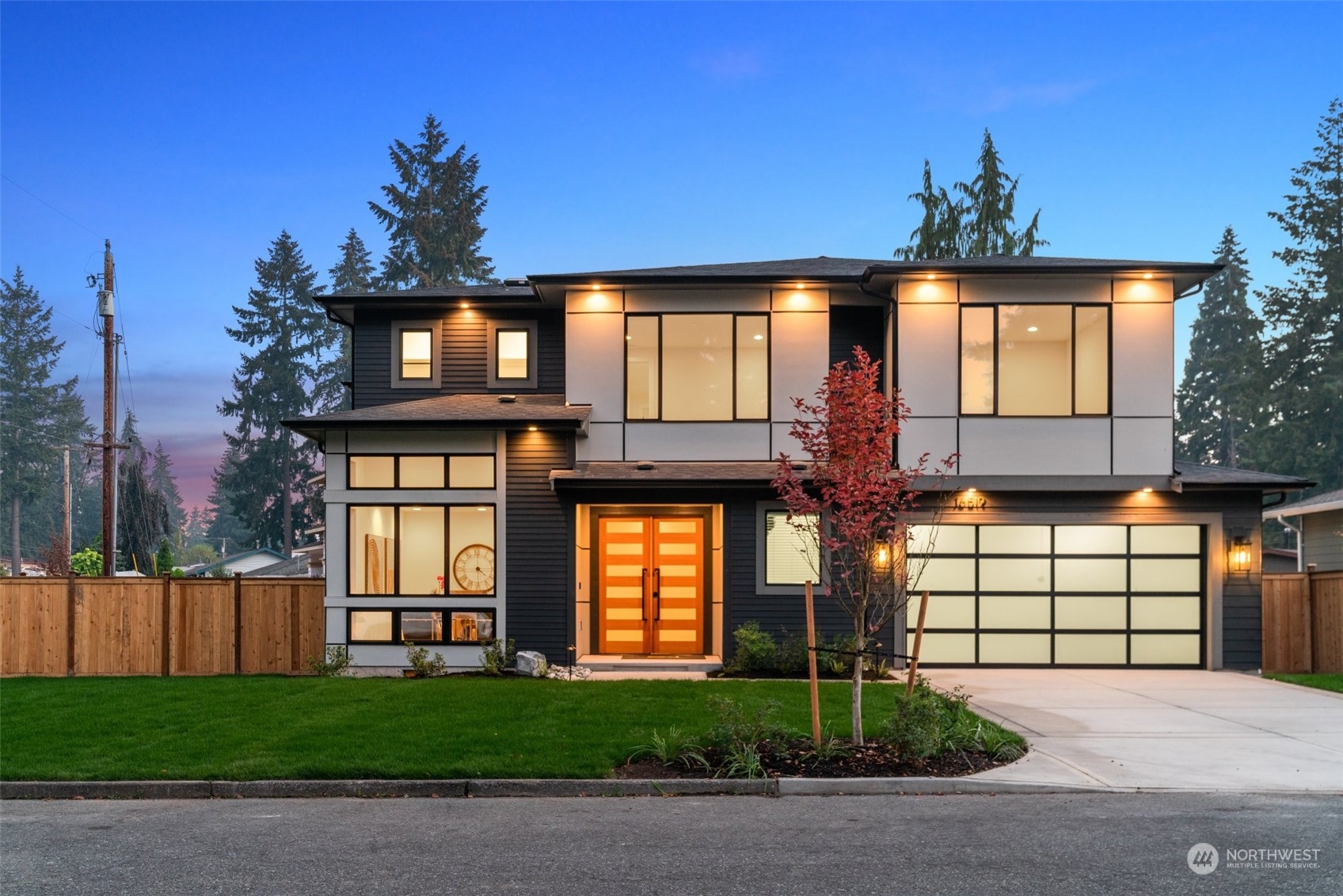 16519 NE 12th St Unit  Bellevue WA 98008