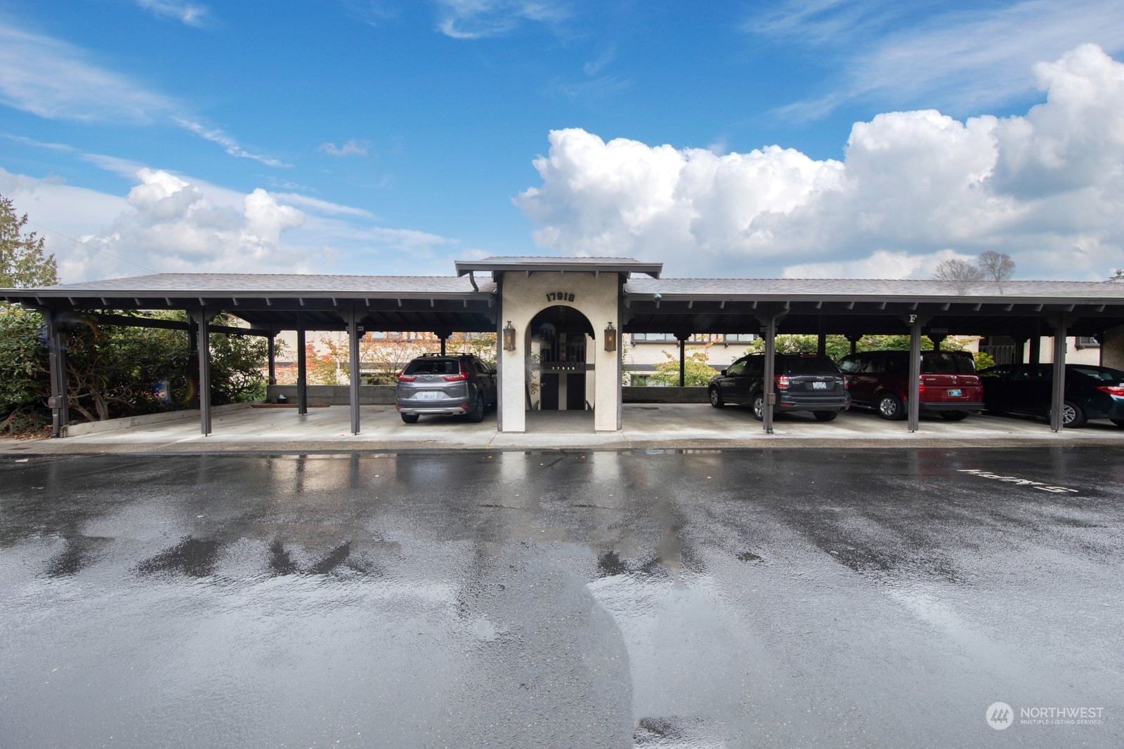 17918 23rd Ln NE Unit F-201 Unit F-201 Shoreline WA 98155