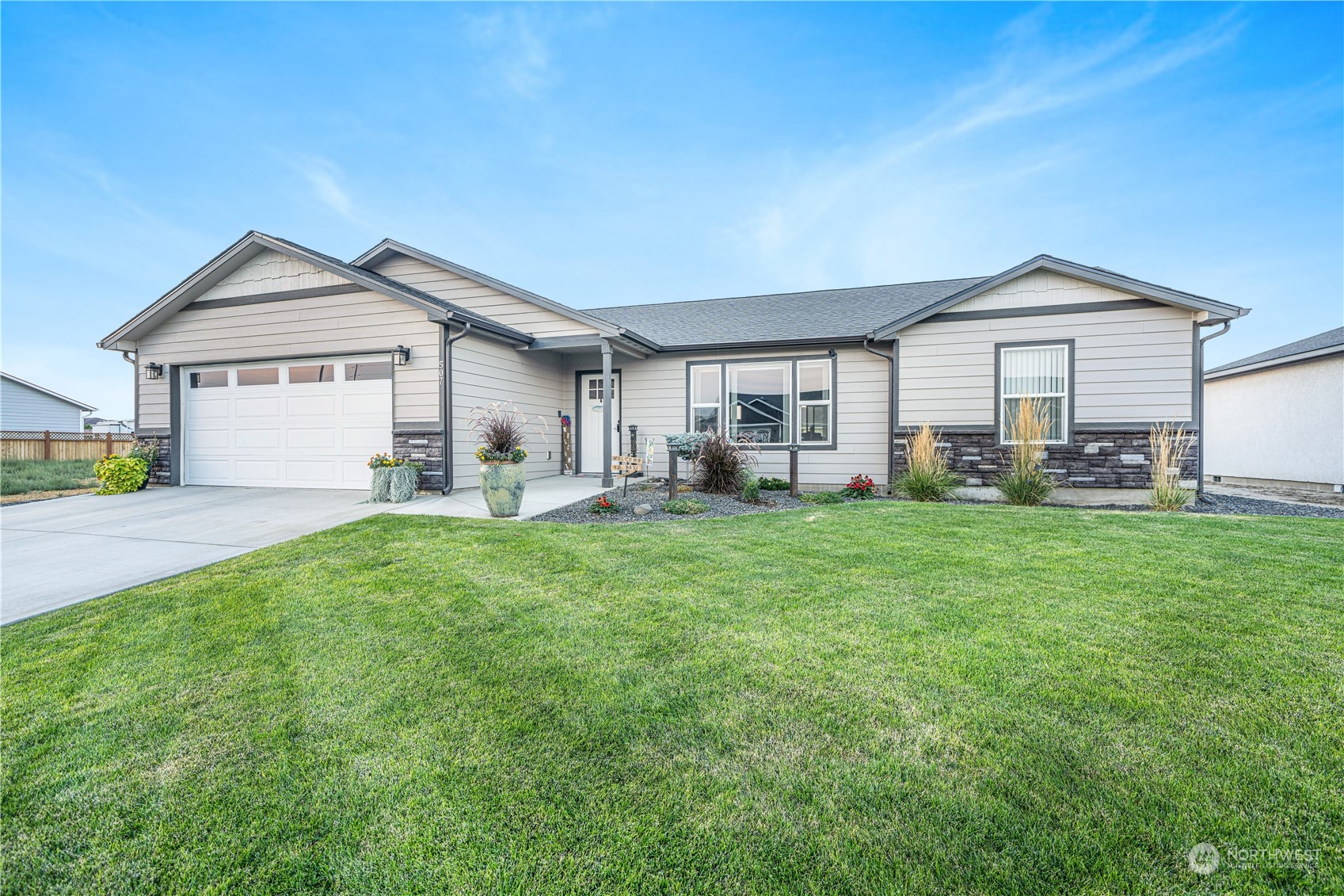 507 Q St SW Quincy WA 98848