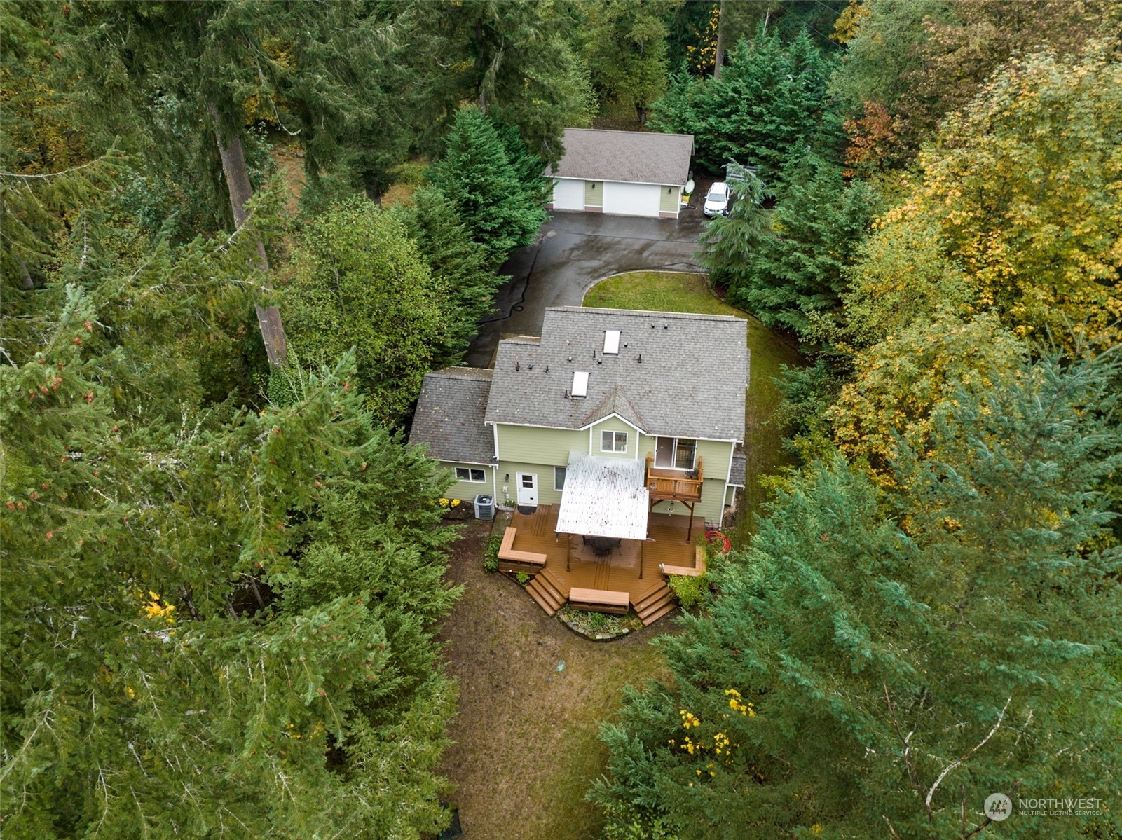 513 Davis St Wilkeson WA 98396