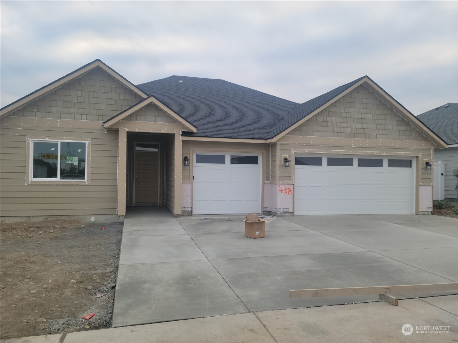 438 S Birch St Unit  Moses Lake WA 98837