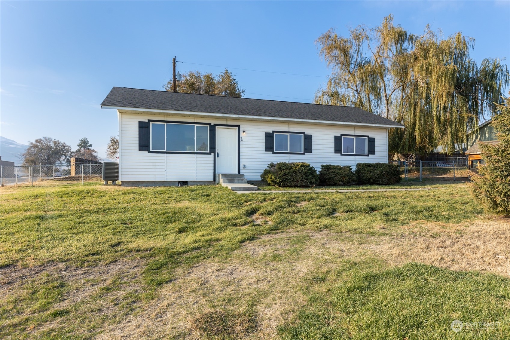 601 10th St Benton City WA 99320