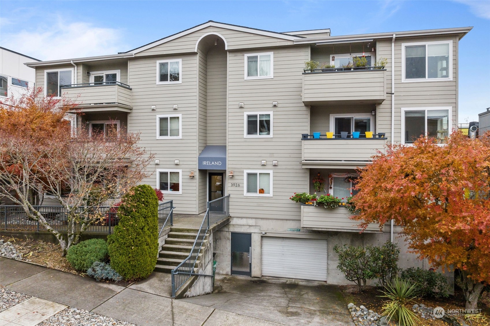 3926 1st Ave NE Unit 25 Unit 25 Seattle WA 98105