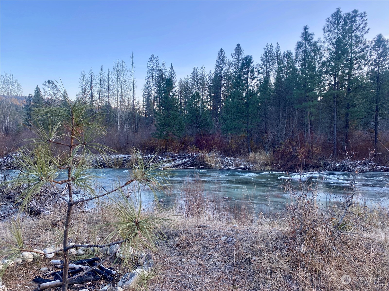 9999 Silver Creek Rd Keller WA 99140