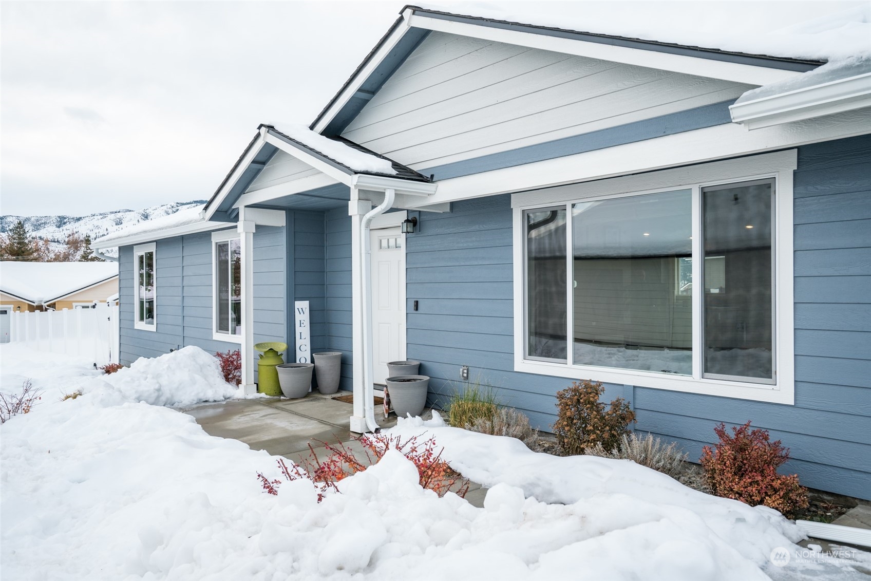 16 Honeycrisp Ln Manson WA 98831