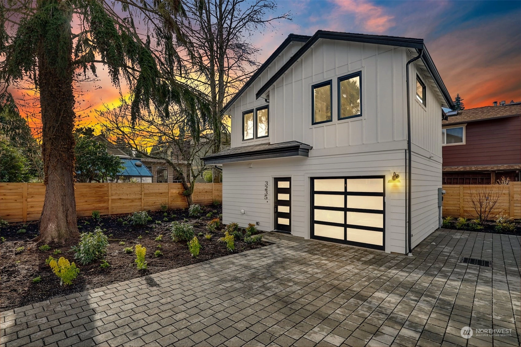 3235 NE 87th St Seattle WA 98115