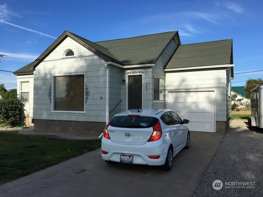 202 Range St Hartline WA 99135