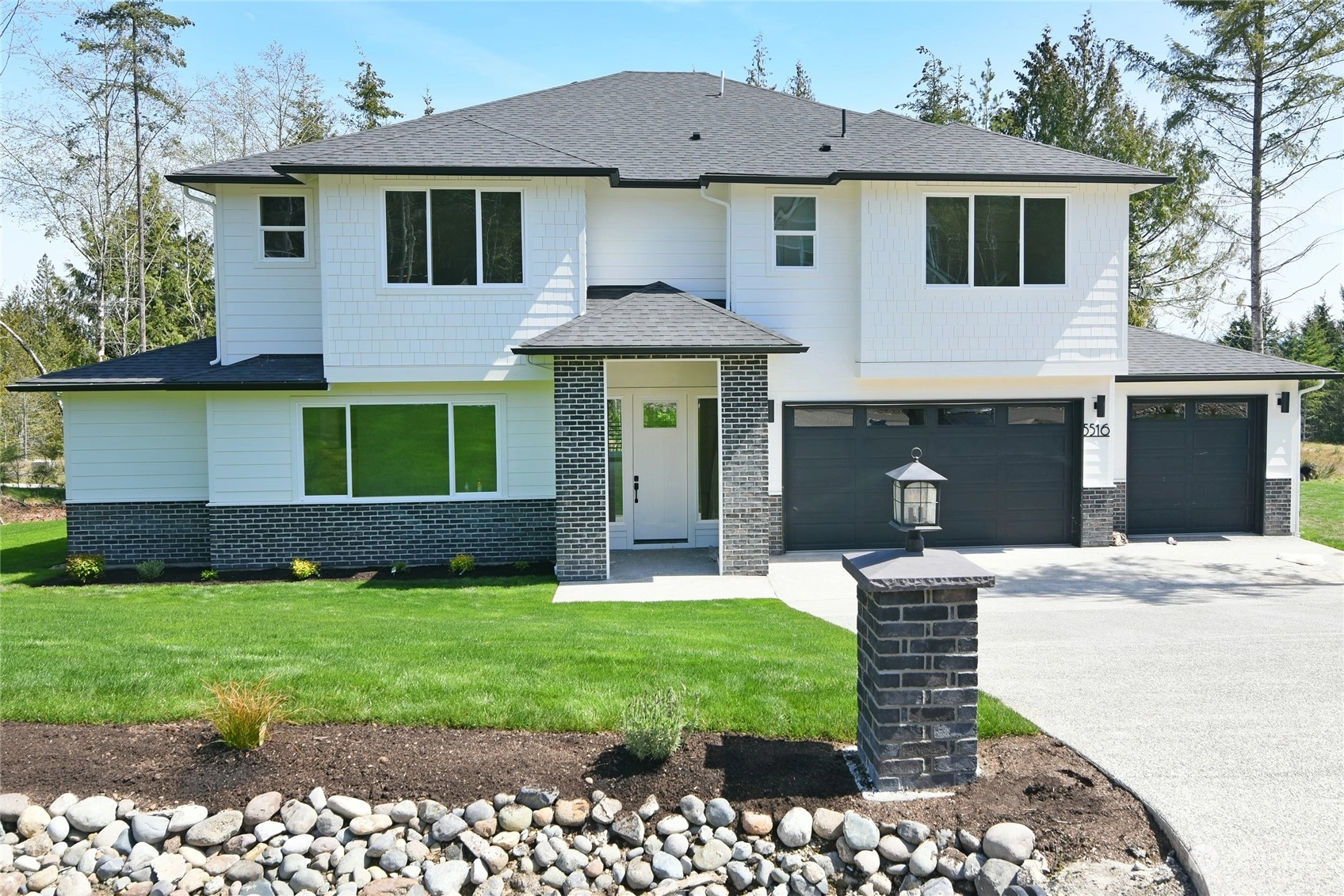 5516 Muddy Paws Ct Unit  Bremerton WA 98312