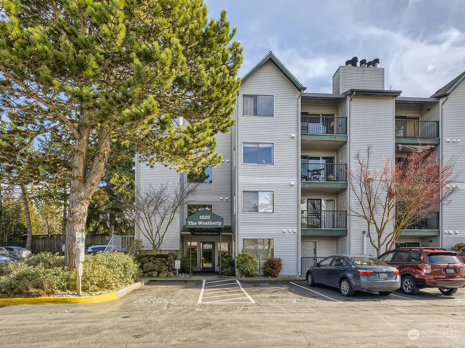 1522 NE 175th St Unit 102 Unit 102 Shoreline WA 98155