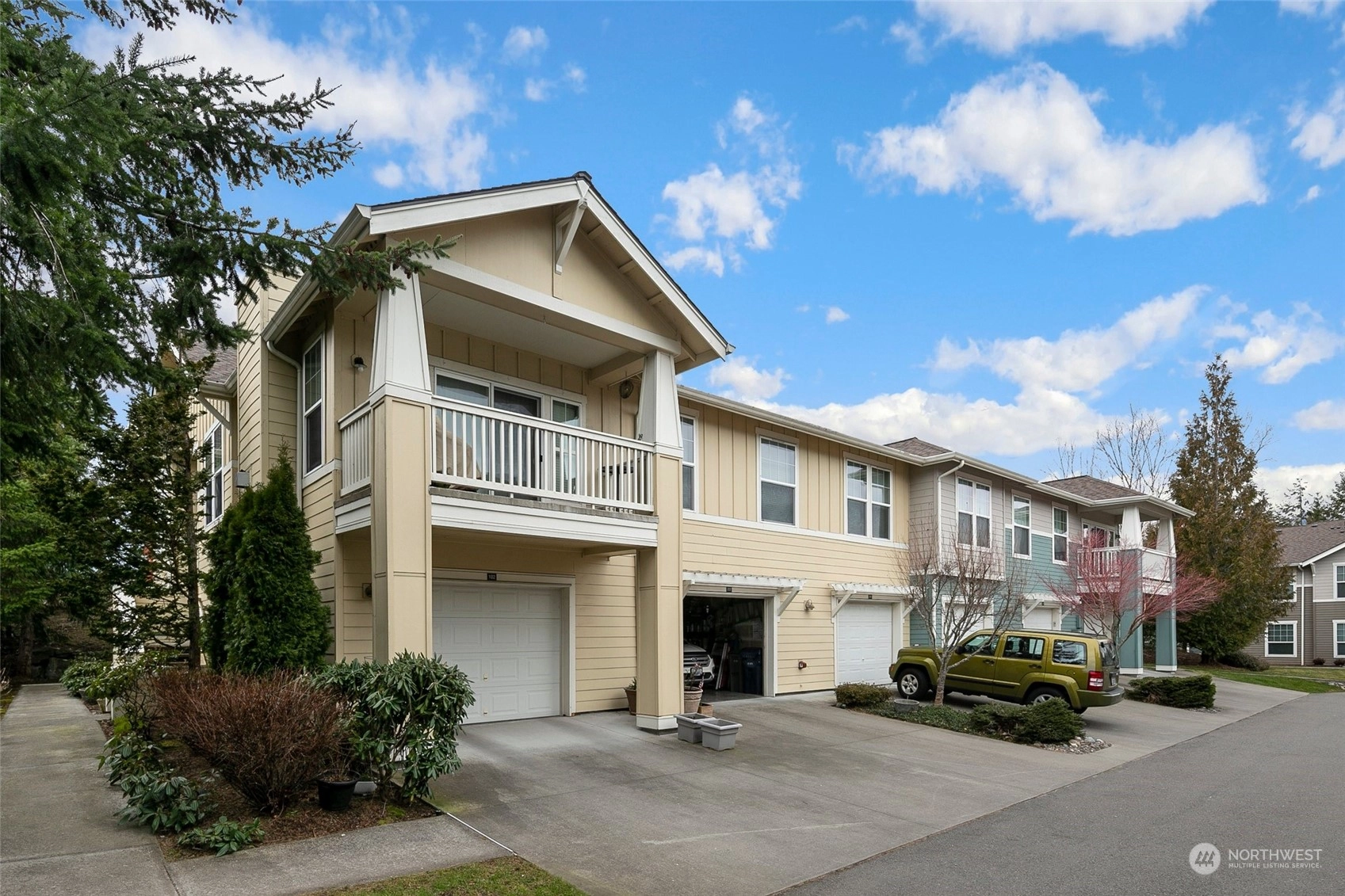 7715 Fairway Ave SE Unit 102 Unit 102 Snoqualmie WA 98065