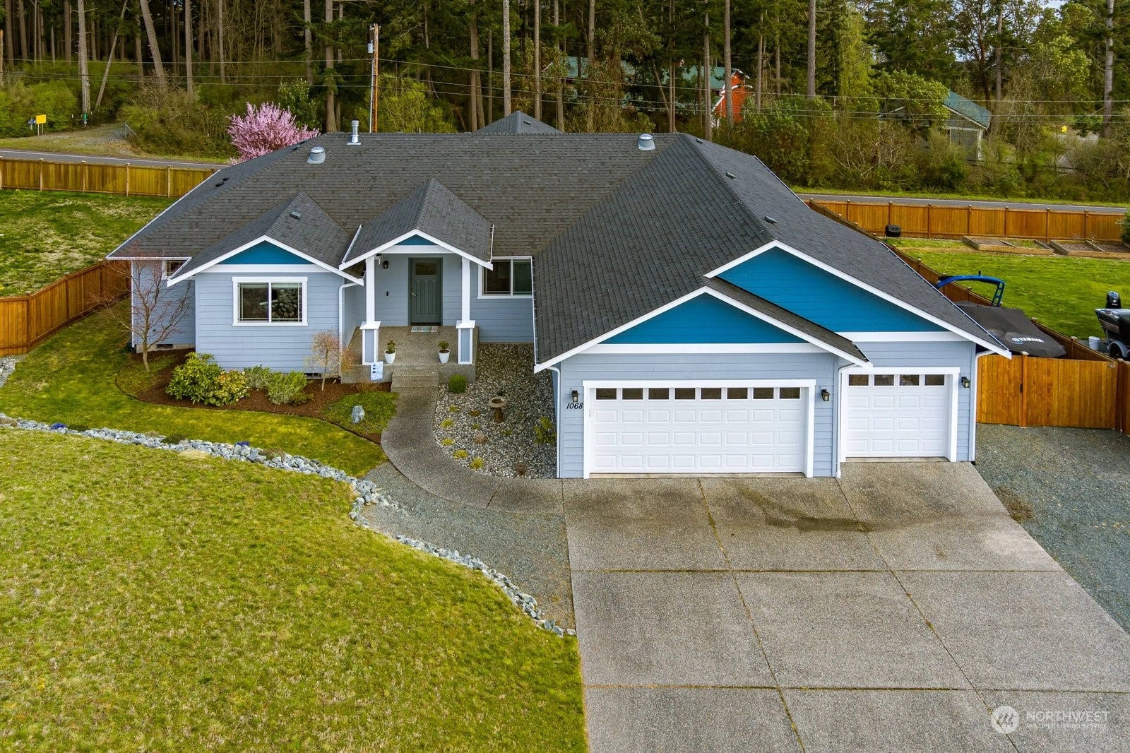1068 Lyle Ridge Cir Unit  Oak Harbor WA 98277