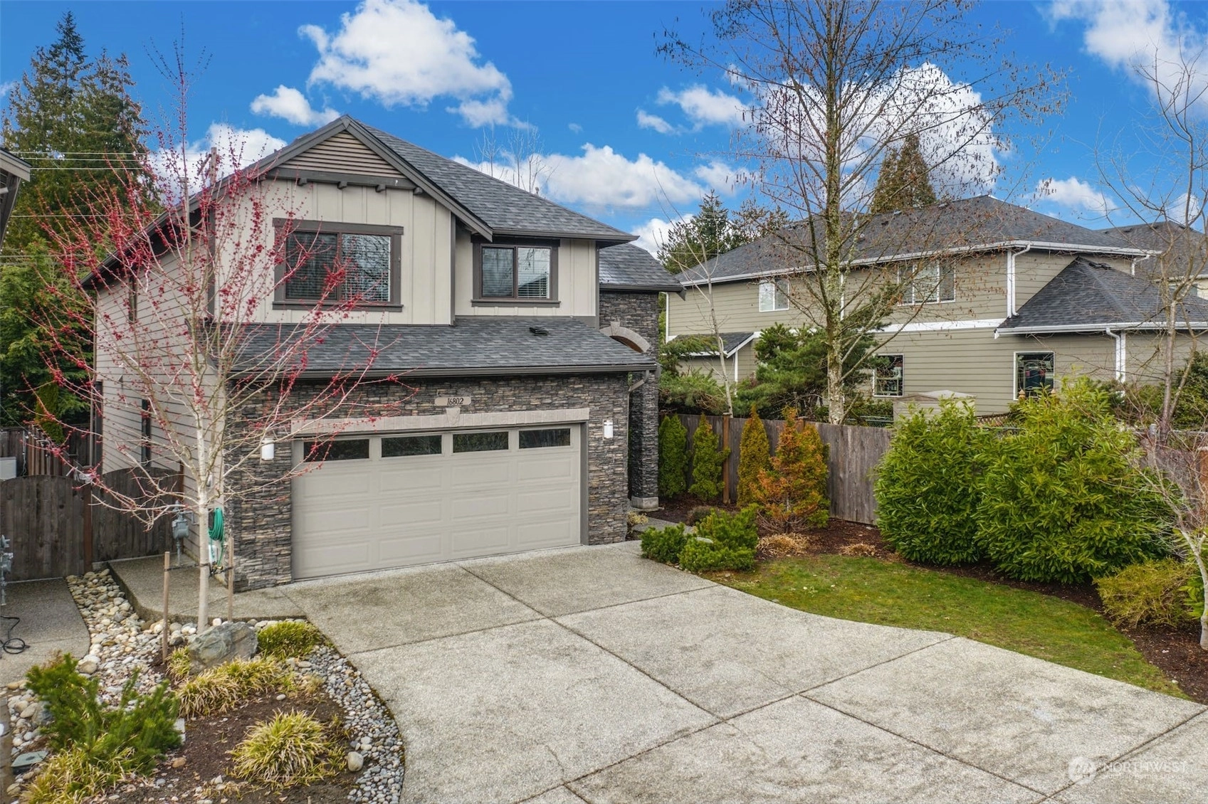 16802 1st Pl W Unit  Bothell WA 98012