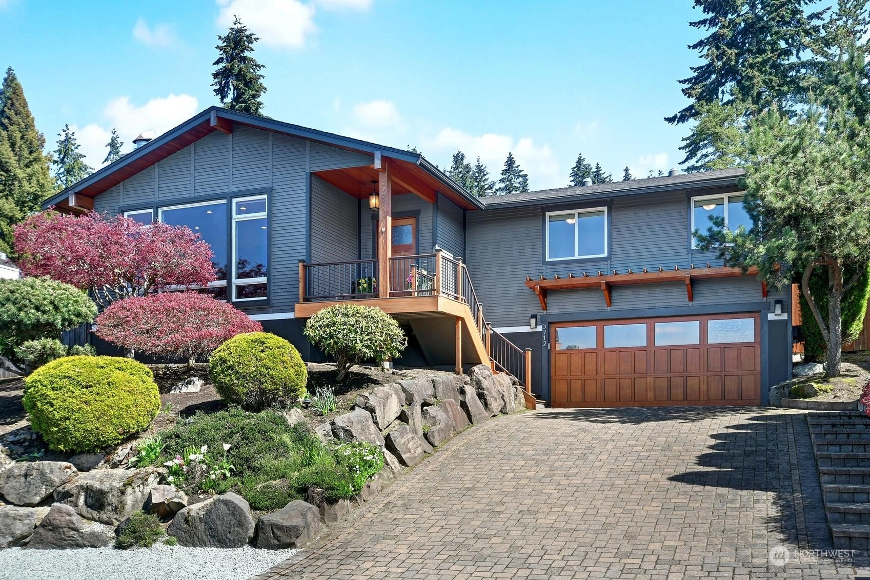 5712 111th Ave SE Unit  Bellevue WA 98006