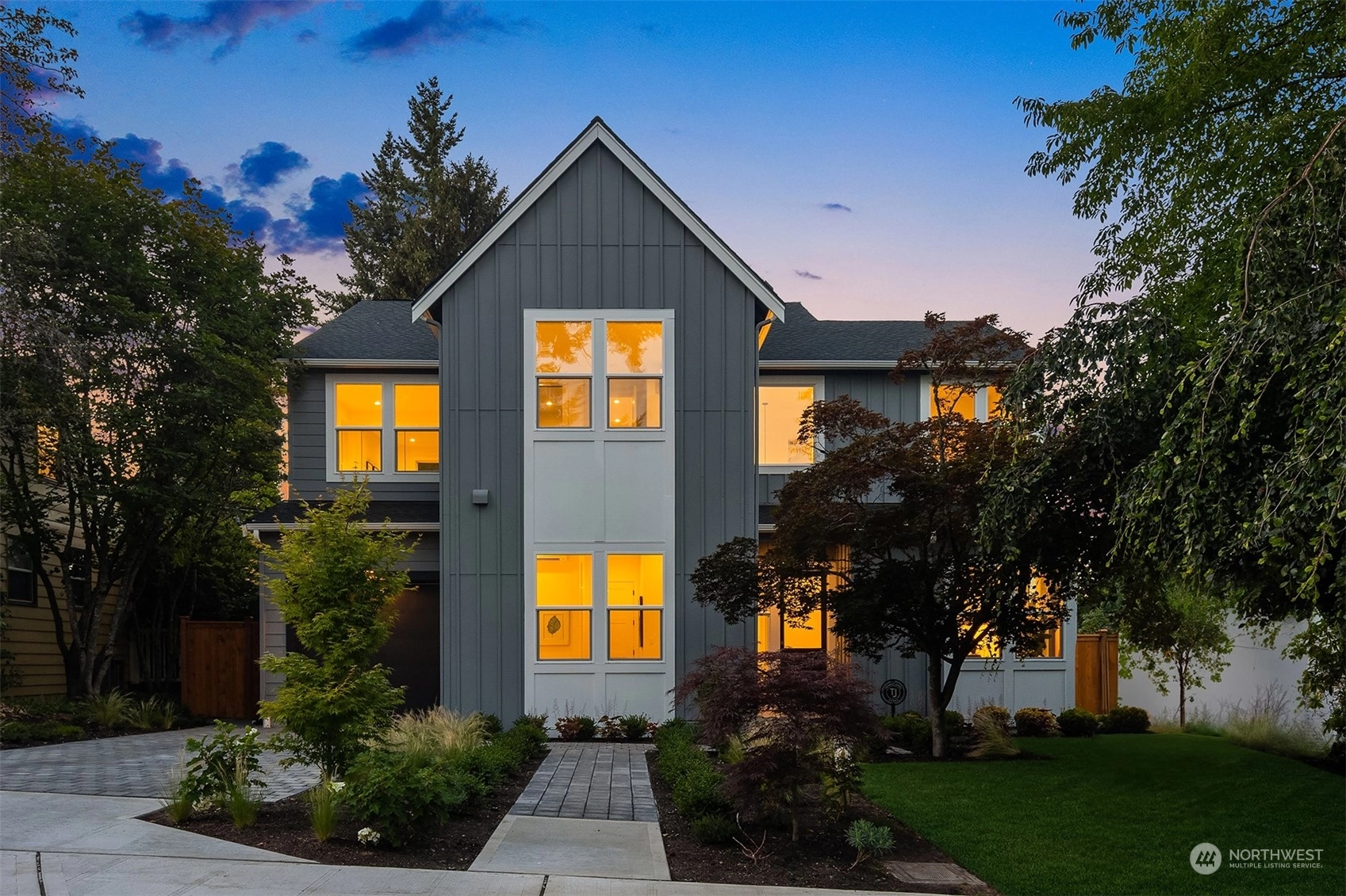 3158 NE 83rd St Seattle WA 98115