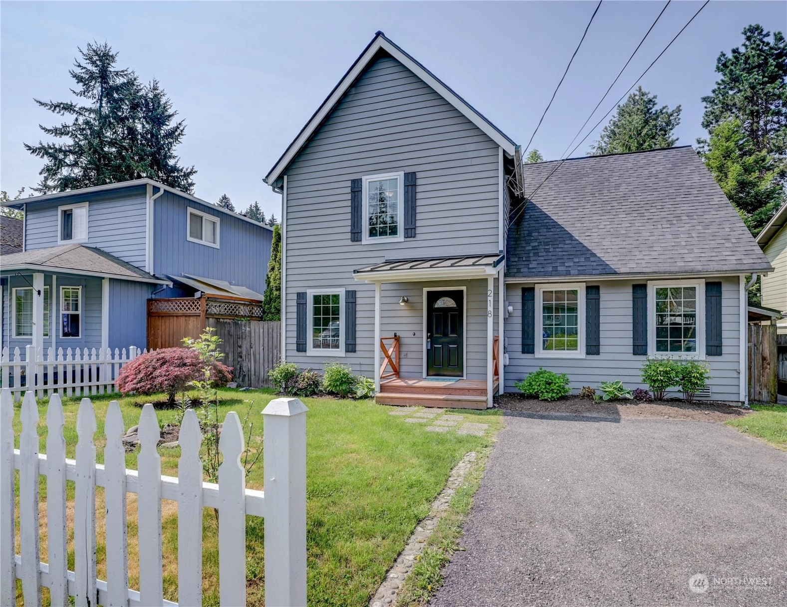 218 Albert St Wilkeson WA 98396