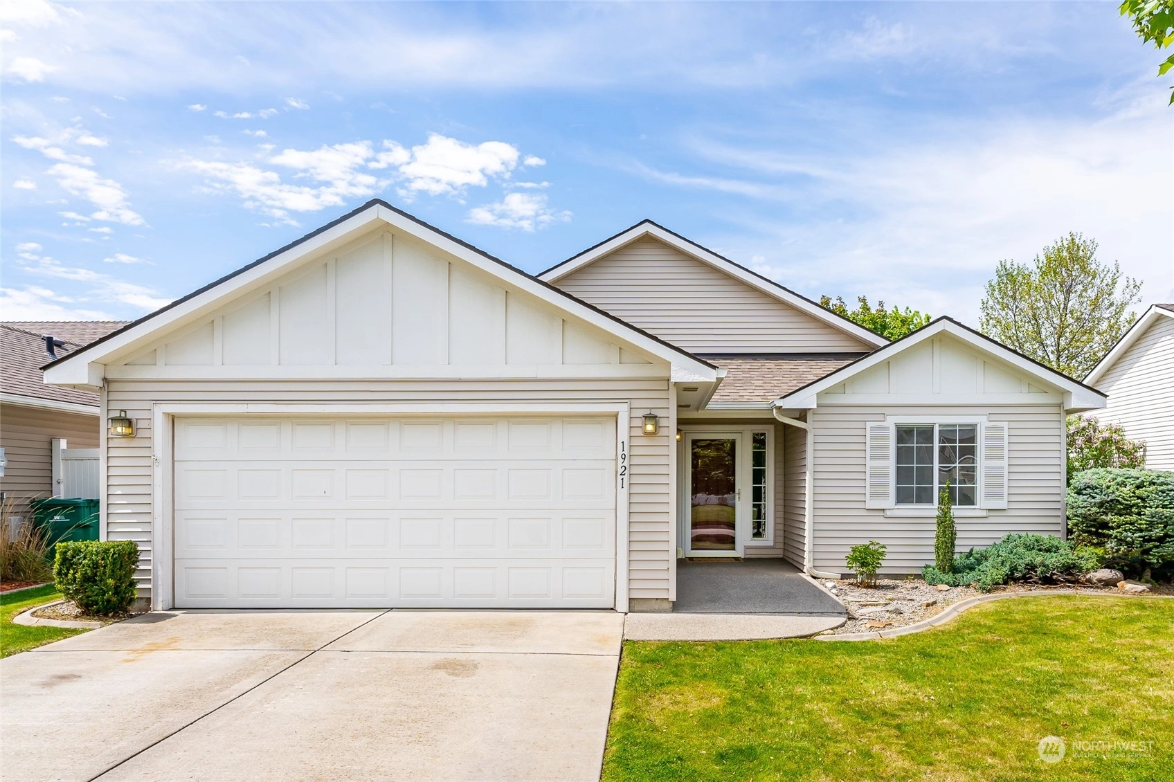1921 N Aladdin Rd Liberty Lake WA 99016