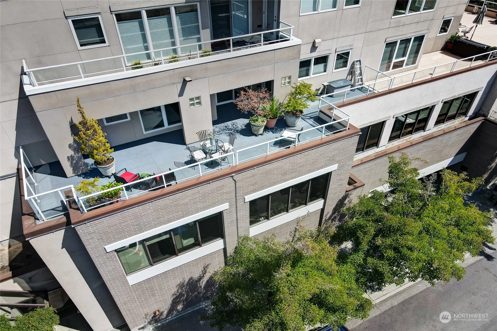 3300 Meridian Ave N Unit 213 Unit 213 Seattle WA 98103