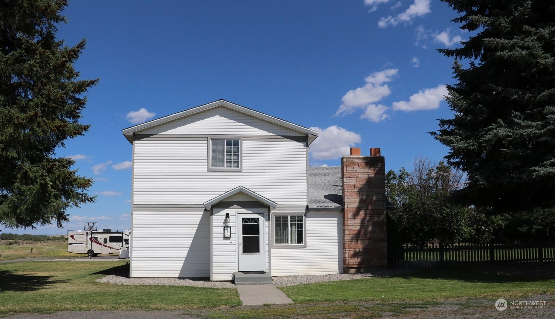 140 N Elm St Reardan WA 99029