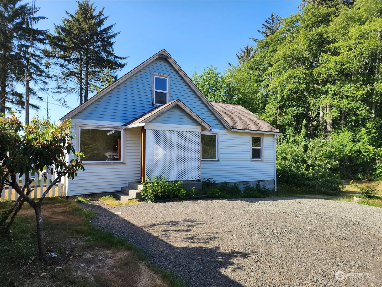 103 E Frontier St Unit  Clallam Bay WA 98326