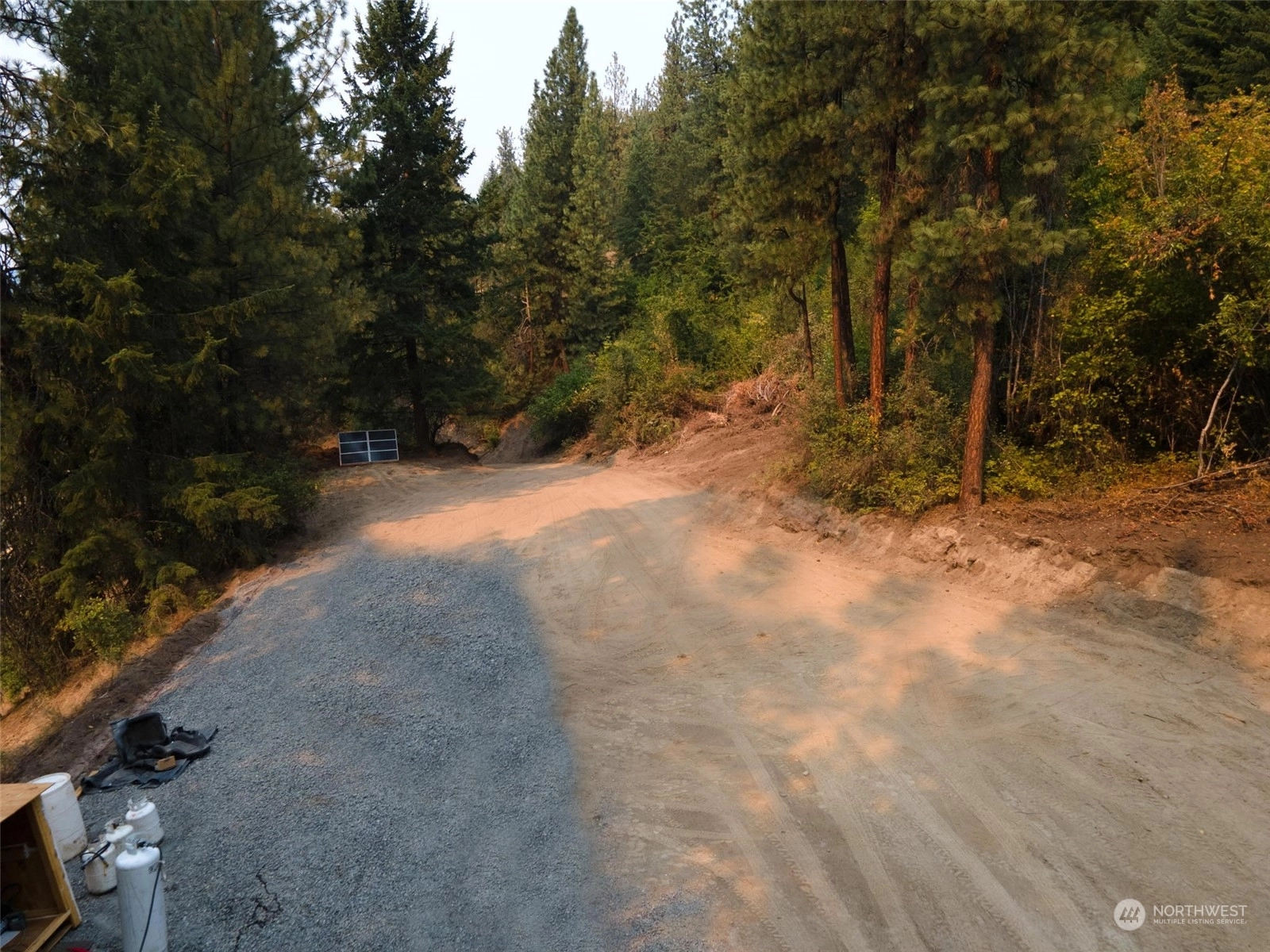 1824 B Hwy 25 N Evans WA 99126