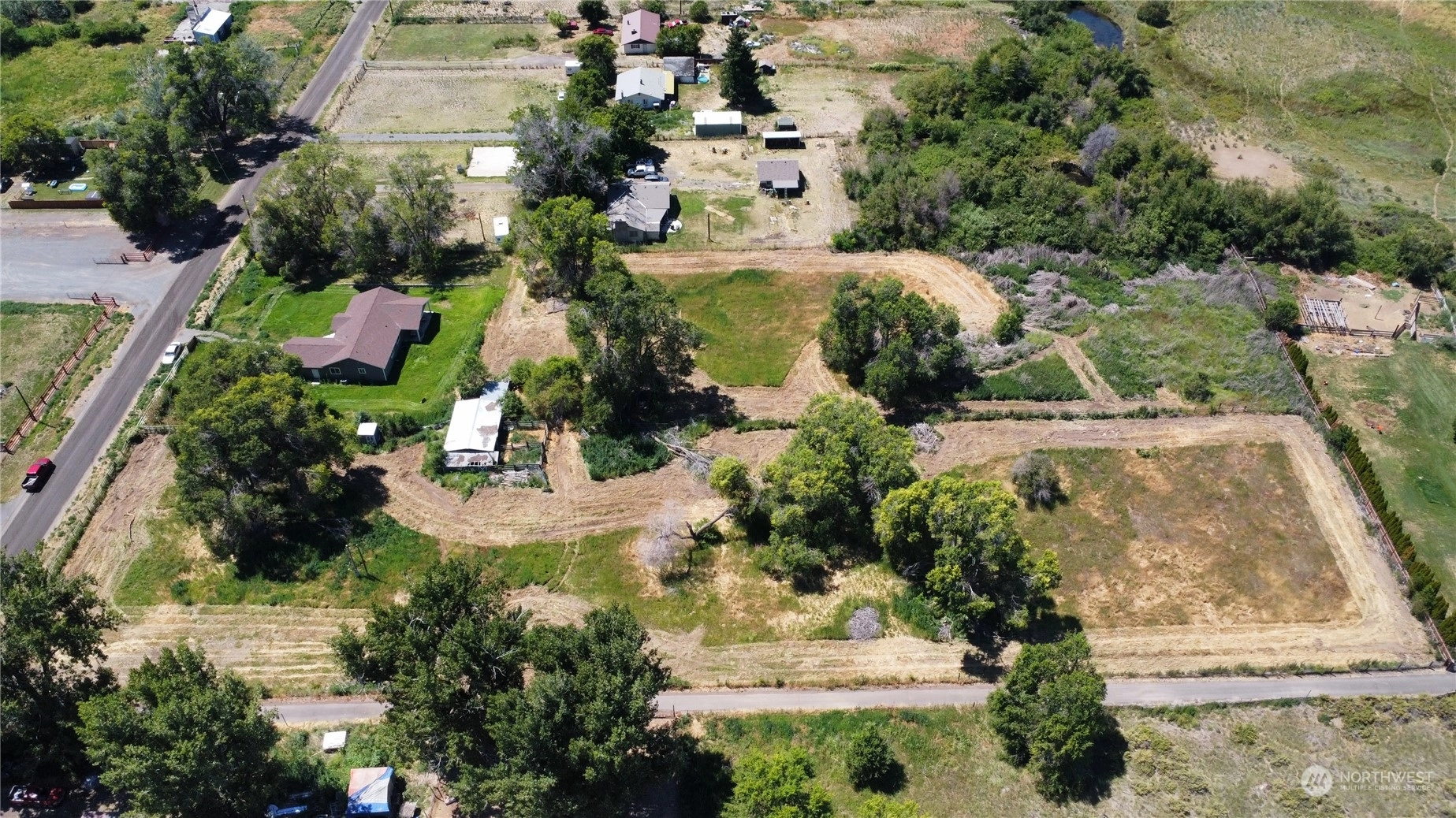 261 Coburn Loop Rd White Swan WA 98952