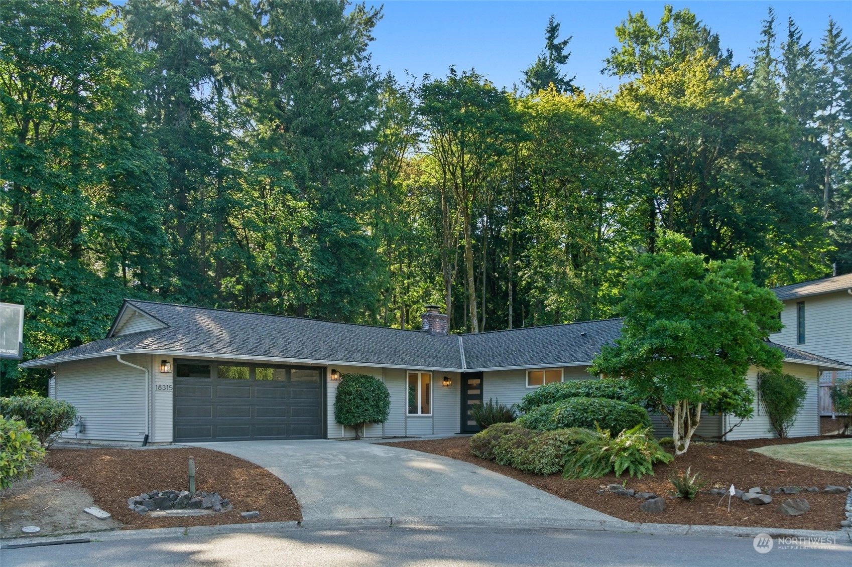 18315 NE 25th St Unit  Redmond WA 98052