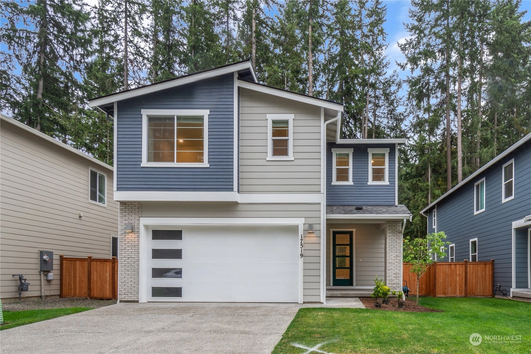 17519 SE 252nd Pl Unit  Covington WA 98042