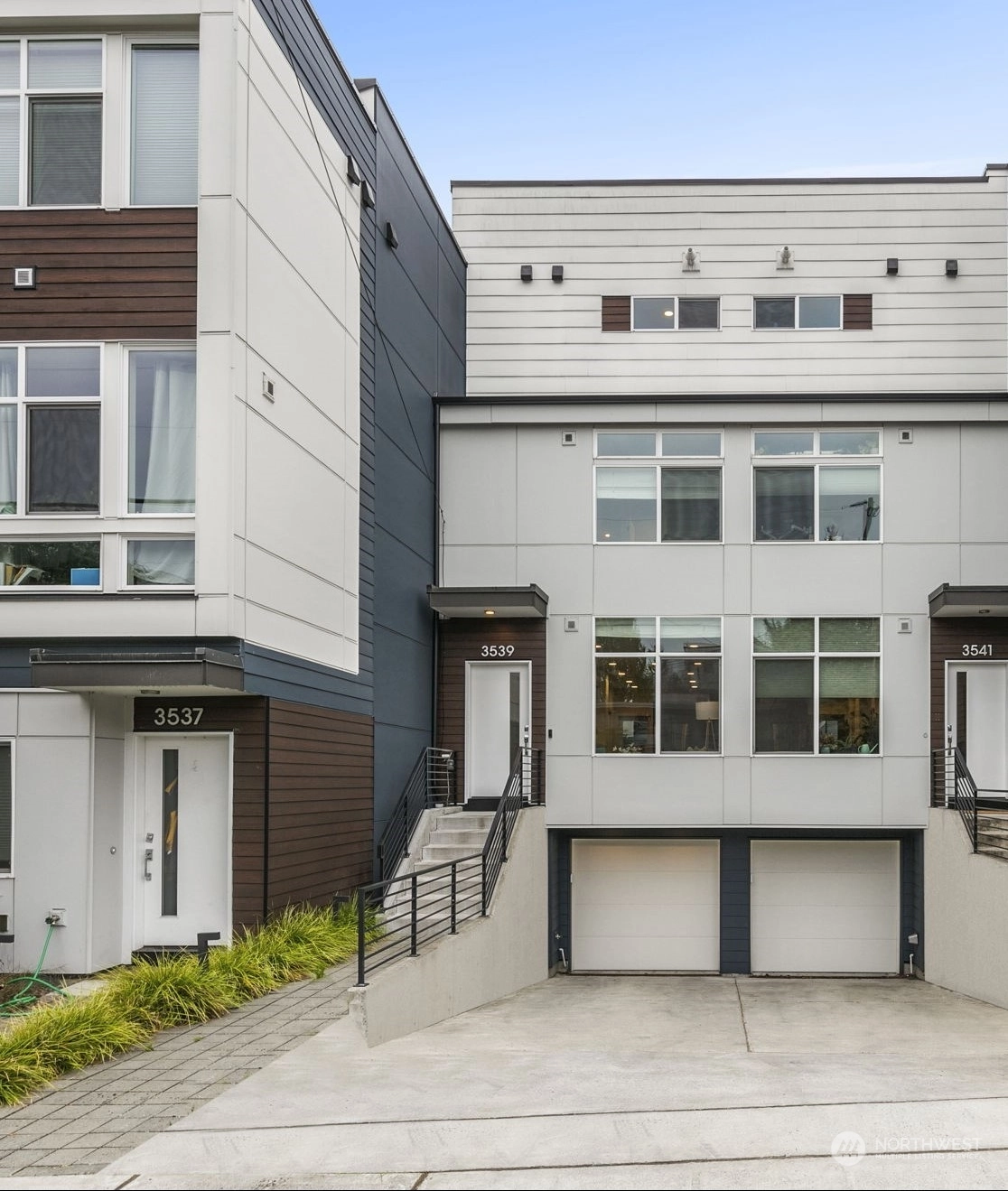 3539 N Wallingford Ave N Seattle WA 98103