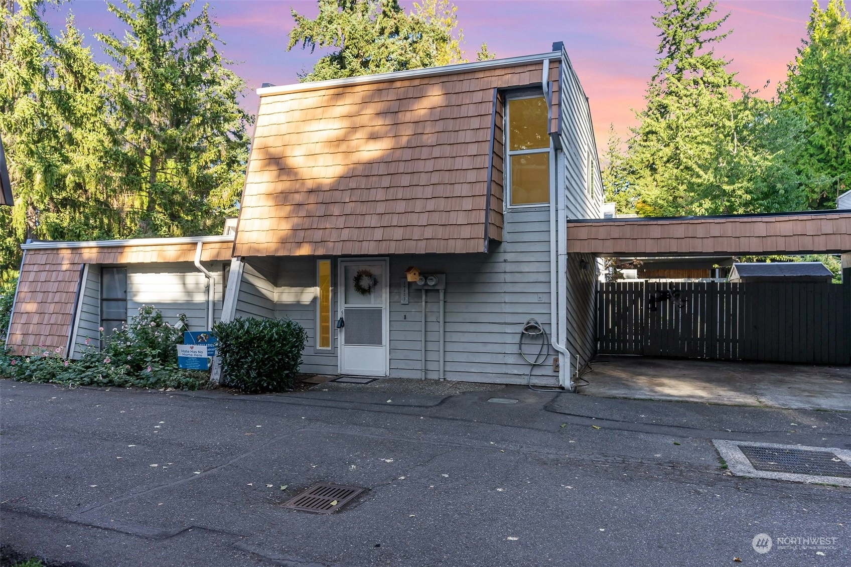 12521 SE 42nd St Bellevue WA 98006