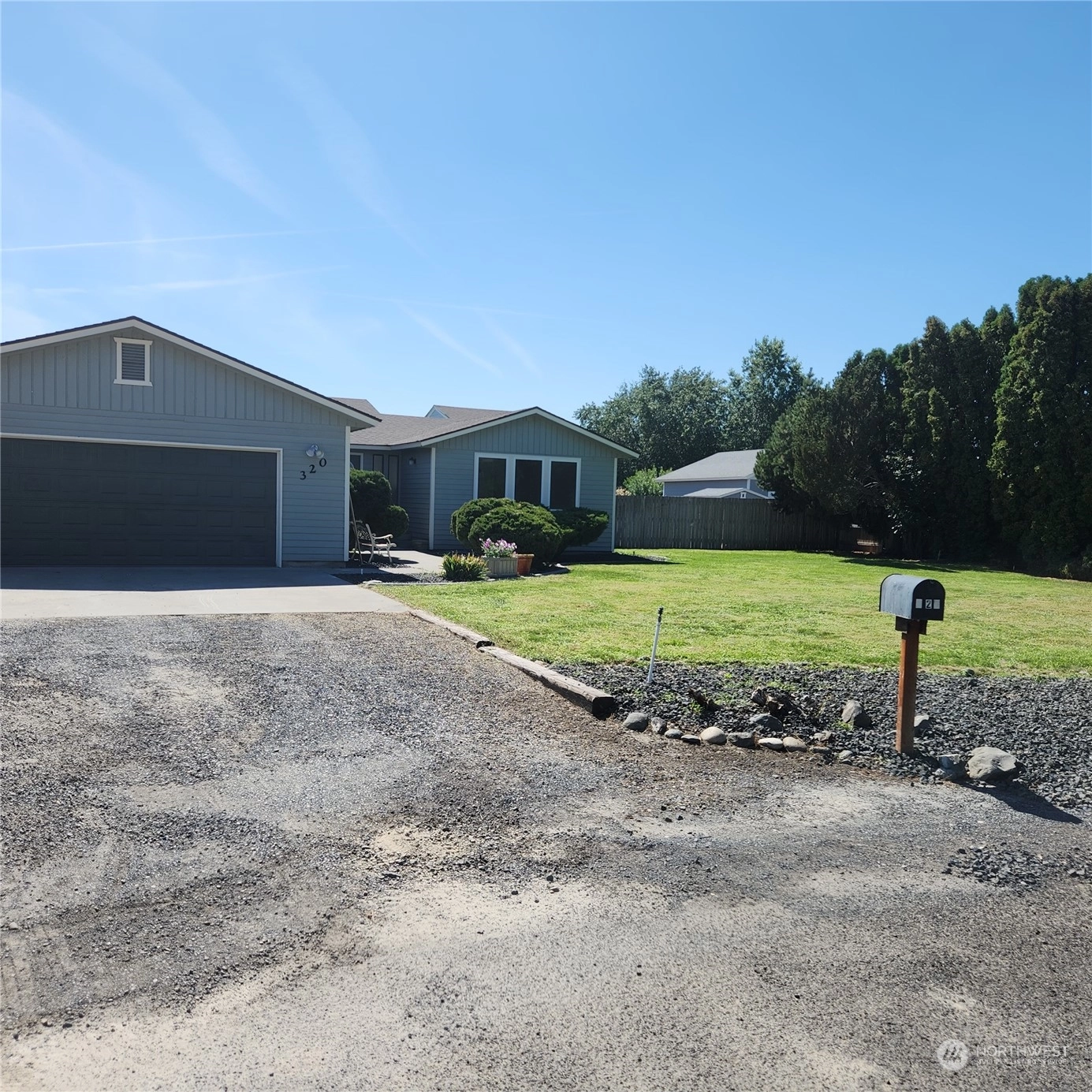 320 Ryan Unit  Burbank WA 99323