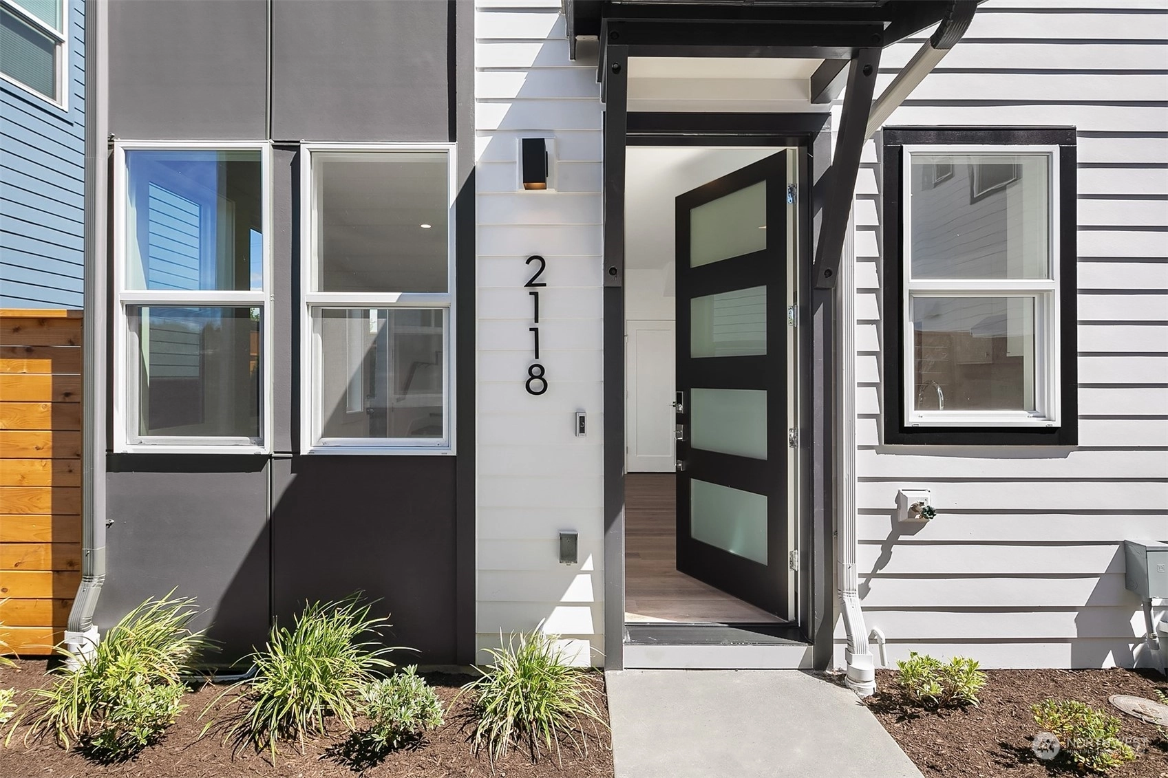 2118 S Bayview St Seattle WA 98144