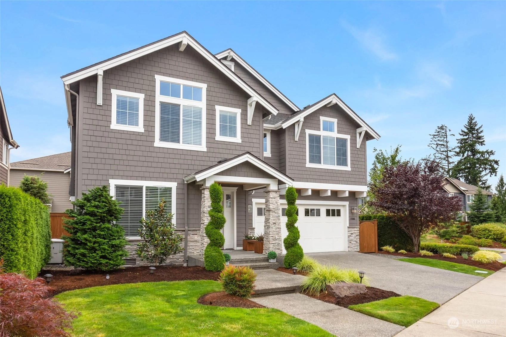 17303 NE 123rd Way Unit  Redmond WA 98052