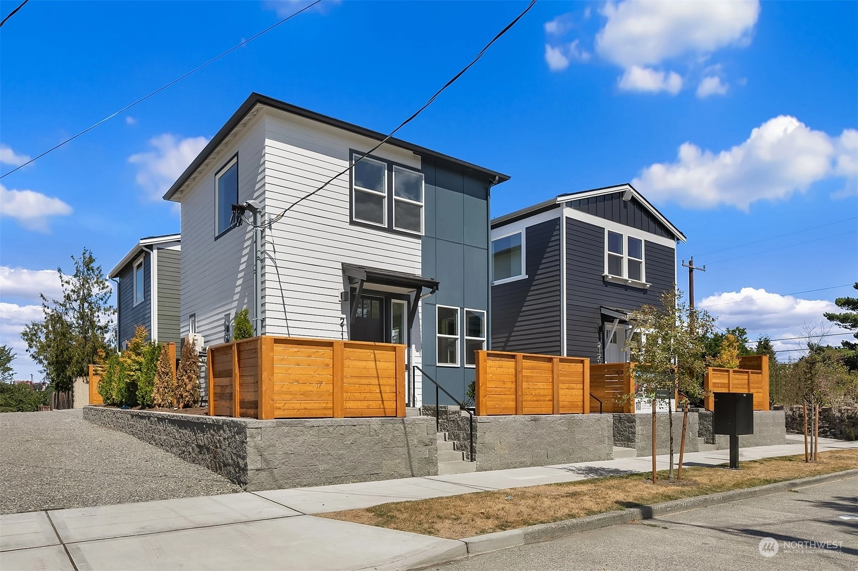 2112 S Bayview St Seattle WA 98144