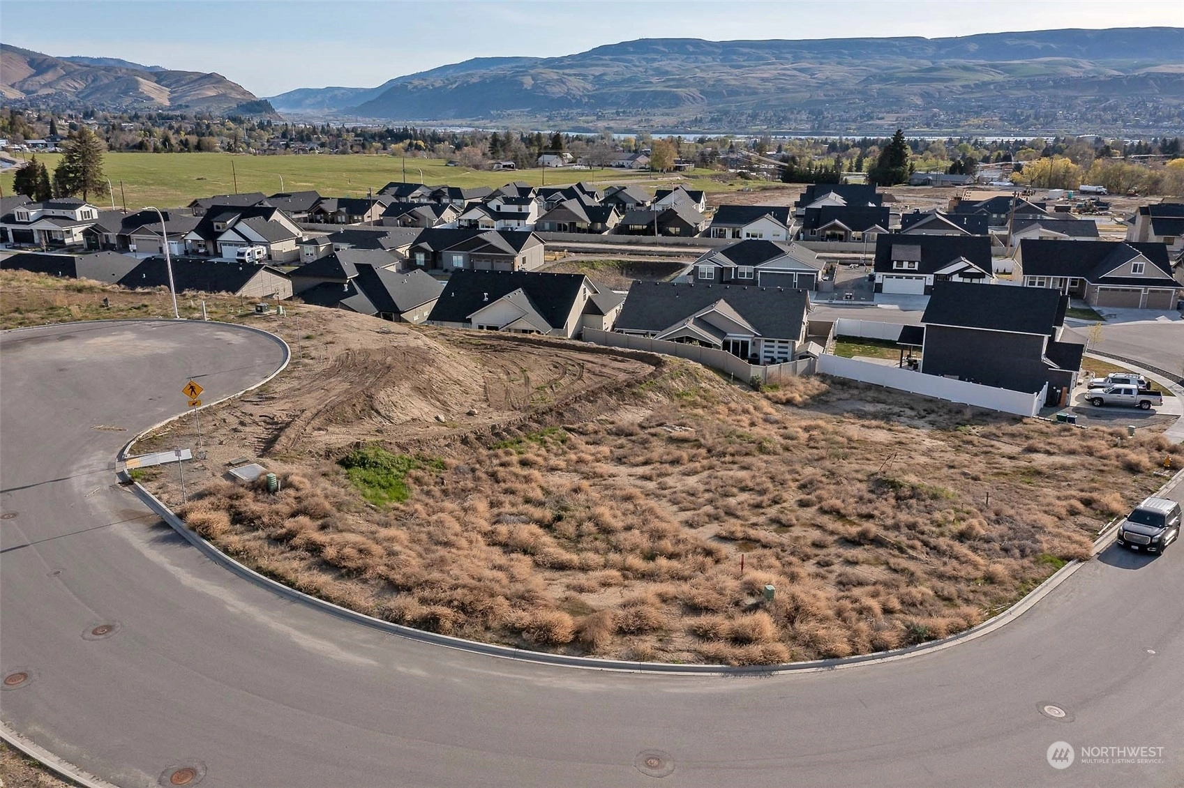 982 Spring Mountain Dr Wenatchee WA 98801
