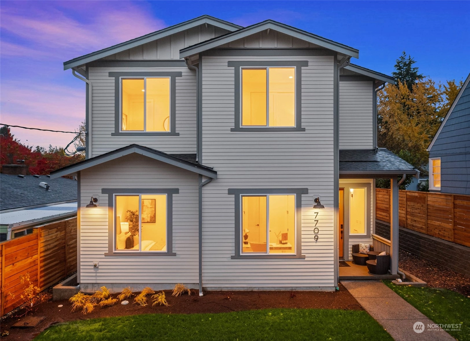 7709 29th Ave NW Unit  Seattle WA 98117