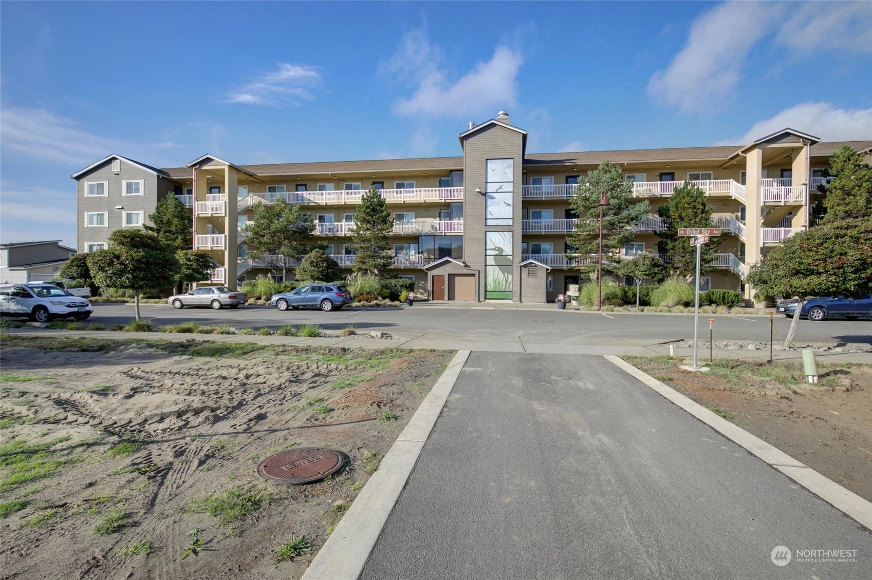 262 Oyhut Bay Blvd SW Unit 301 Unit 301 Ocean Shores WA 98569