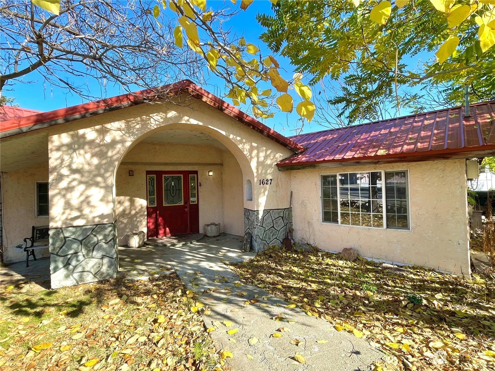 1627 Columbia Ave Unit  Bridgeport WA 98813