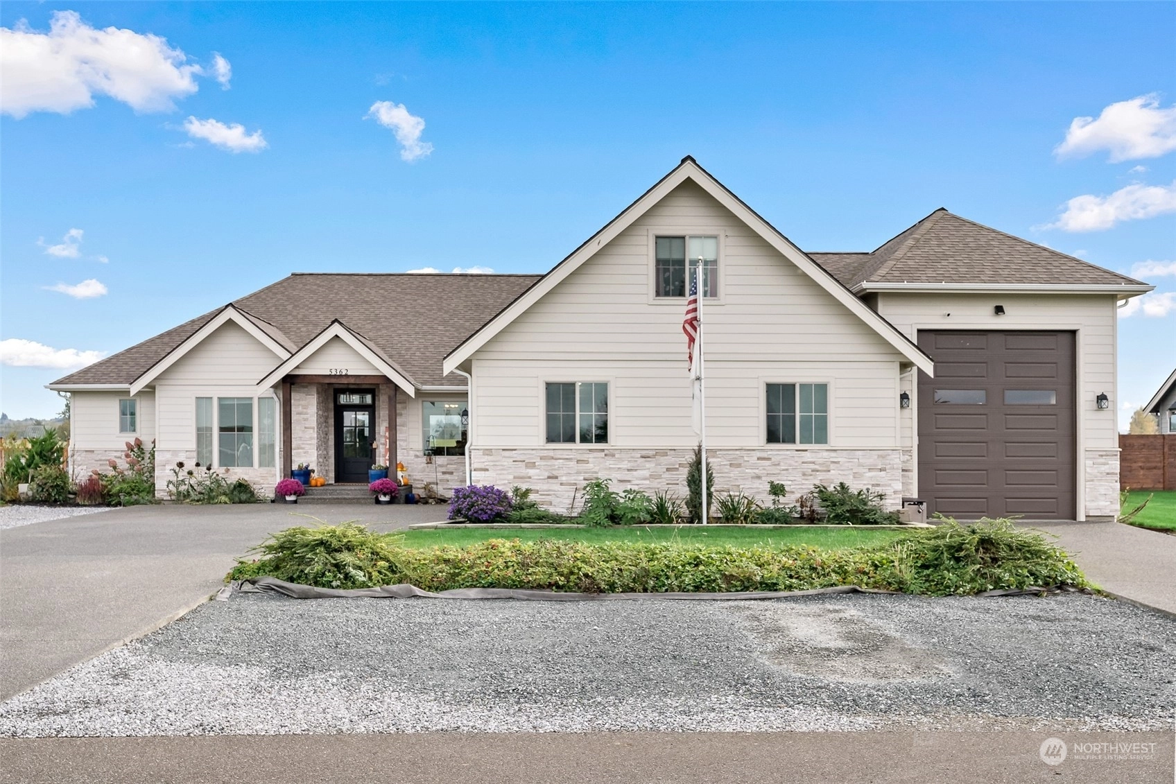 5362 Smith Ridge Dr Bellingham WA 98226